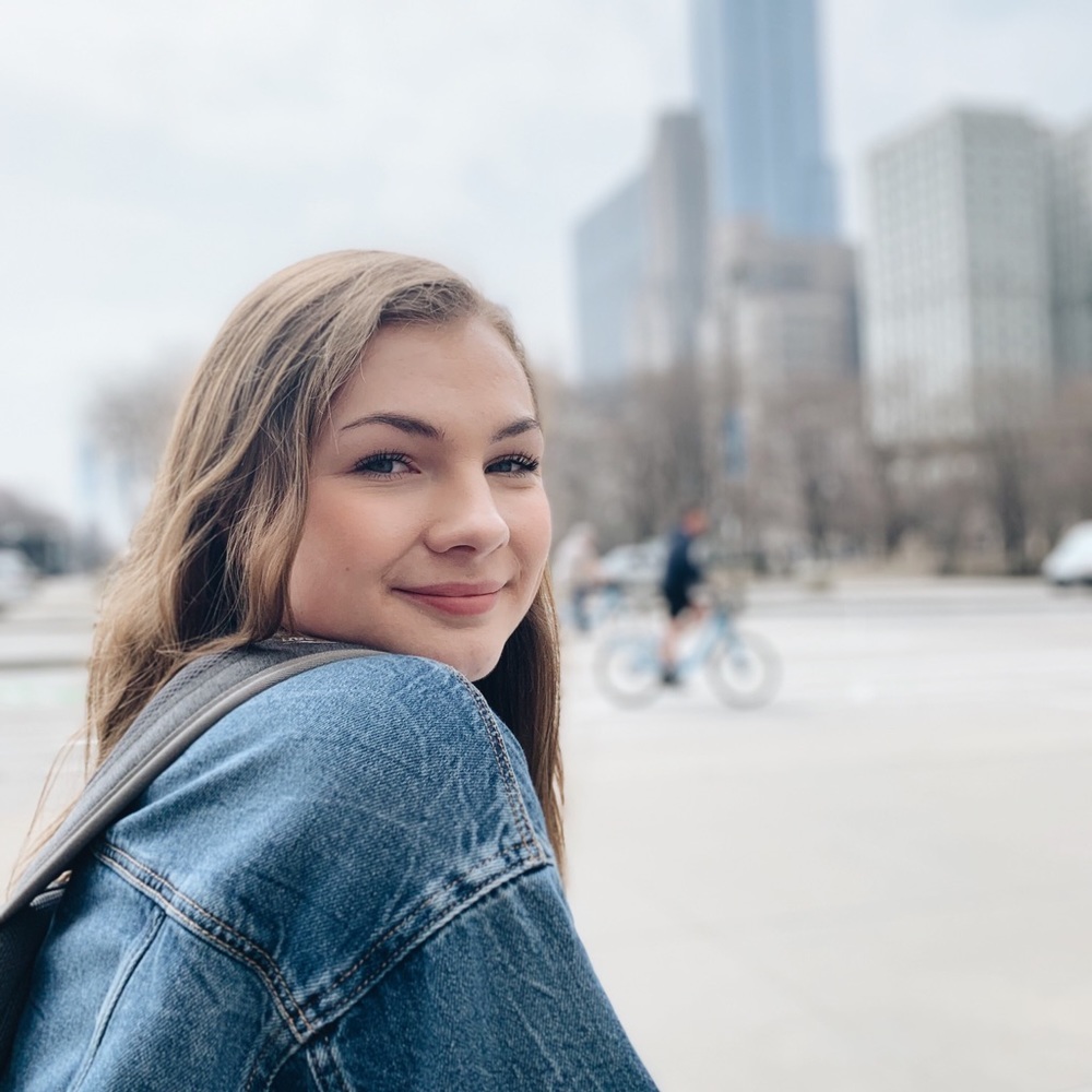 Meet your Posher, Isabel